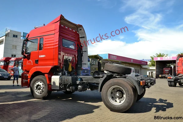 SHACMAN Delong New M3000 Enhanced Version 336 hp 4X2(6 wheels) Tractor Truck Exterior (3) | 86Trucks