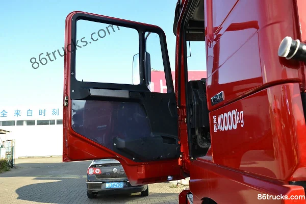 SHACMAN Delong F3000 Heavy Truck Super Edition 375 hp 6X4(10 wheels) Tractor Truck Cab (1) | 86Trucks