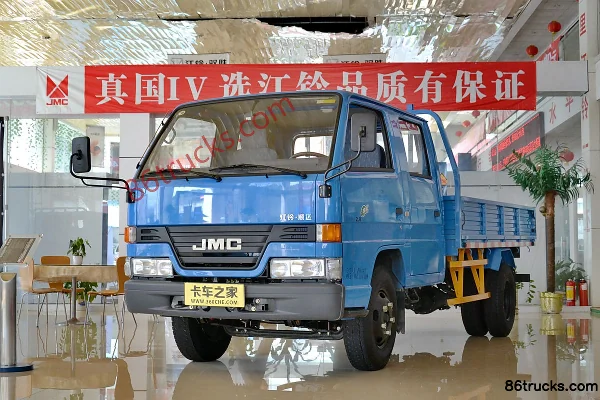 JMC Classic Shunda 108 hp 4X2(6 wheels) 3.4m Double Row Flatbed Light Truck Exterior (2) | 86Trucks