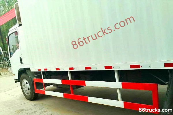 Qingling Isuzu 700P 189hp 4X2(6 wheels) 6.05m Single Row Van Cargo Truck Body (1) | 86Trucks