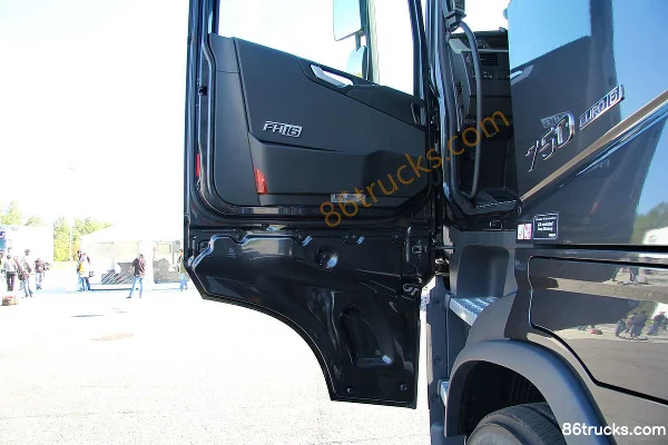 Volvo Nouveau FH16 camion lourd 750 ch 6X4(10 roues) tracteur routier Cabine (3) | 86Trucks
