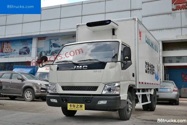 JMC New Kaiyun 109 hp 4X2(6 wheels) 3.7m Single Row Van Light Truck (Narrow Body) Exterior (3) | 86Trucks