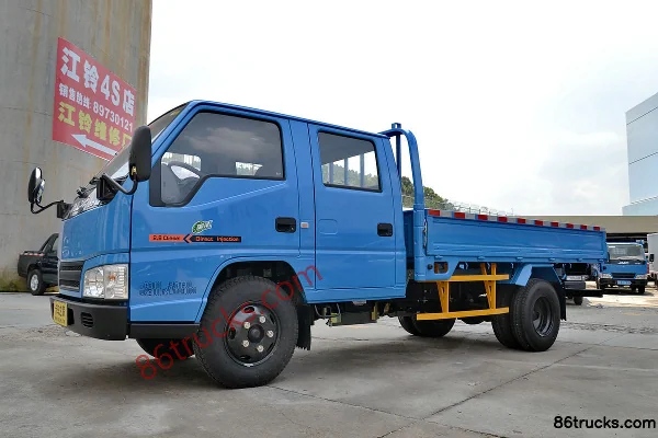 JMC Xinshunda 109 ch 4X2(6 roues) camion plateau double cabine 2,8 m (plateau bas) Extérieur (3) | 86Trucks