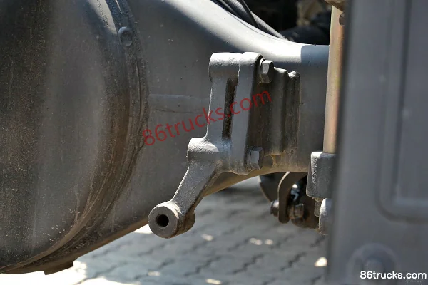 Sichuan Hyundai Chuanghu XCIENT P360 Heavy Truck 360 hp 4X2(6 wheels) Tractor Truck (Low Spec) Chassis (1) | 86Trucks