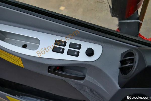 Foton AumanGTL Série 6 tracteur routier version Super 400 ch 4X2(6 roues) Cabine (3) | 86Trucks
