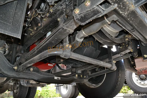 Foton AumanGTL Série 6 tracteur routier version Super 400 ch 4X2(6 roues) Châssis (1) | 86Trucks
