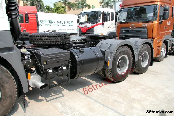 Dongwo UD Kuten Heavy Truck 430 hp 6X4(10 wheels) Tractor Truck (Flat Roof Cab) Chassis (2) | 86Trucks