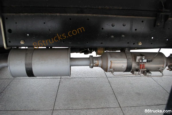Foton Ollin CTX 117 hp 4X2(6 wheels) Refrigerated Truck Chassis (3) | 86Trucks