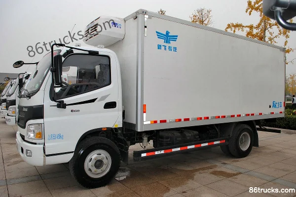 Foton Aumark 3 Series 154 hp 4X2(6 wheels) Refrigerated Truck Exterior (3) | 86Trucks