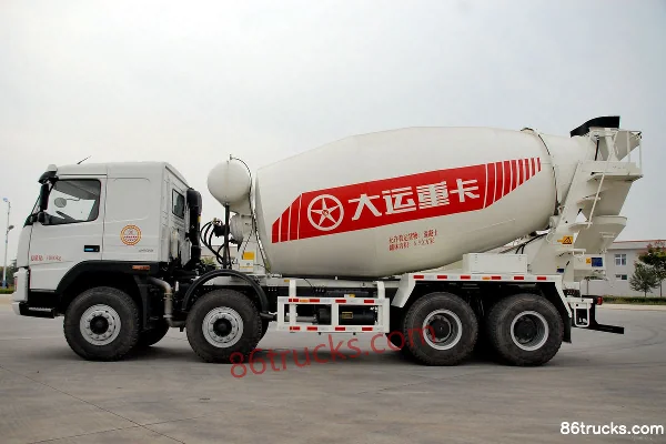 Dayun N8C Heavy Truck 340 hp 8X4(12 wheels) Concrete Mixer Truck Exterior (2) | 86Trucks