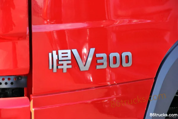 FAW Jiefang Qingdao HanV Heavy Truck 2.0 Edition 350 hp 8X4(12 wheels) 6.8m LNG Dump Truck (300 Hub Reduction Axle) (China VI) Exterior (3)