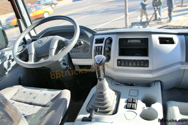 Foton AumanETX 9 Series heavy truck 375 ch 6X4(10 roues) tracteur routier Cabine (3) | 86Trucks