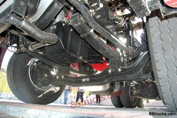 Foton AumanETX 9 Series heavy truck 375 ch 6X4(10 roues) tracteur routier Châssis (2) | 86Trucks