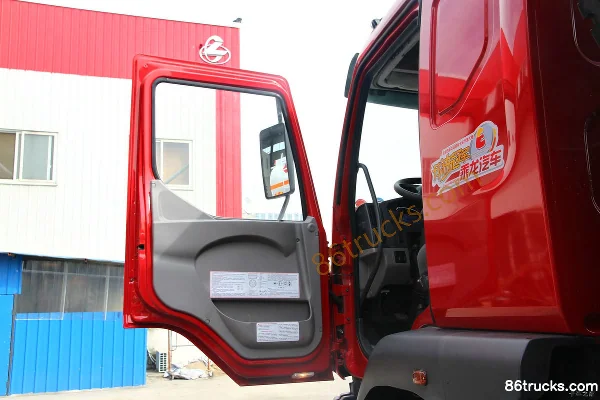 Dongfeng Liuqi Chenglong 270 hp 8X4(12 wheels) 6.5m Dump Truck Cab (2) | 86Trucks