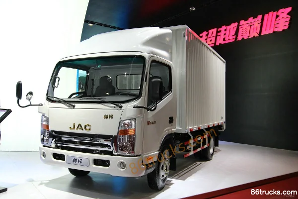 JAC Shuailing H330 130 hp 4X2(6 wheels) 4.12m single-row box light truck Exterior (2) | 86Trucks