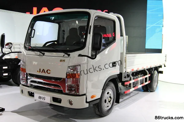 JAC Shuailing K340 124 hp 4X2(6 wheels) 4.23m Single Row Flatbed Light Truck (Oil Brake) Exterior (2) | 86Trucks