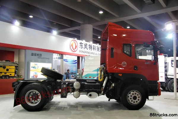 Dongfeng Yulong Heavy Truck 280 hp 4X2(6 wheels) LNG Port Tractor Truck (EQ4160GLN) Exterior (3) | 86Trucks
