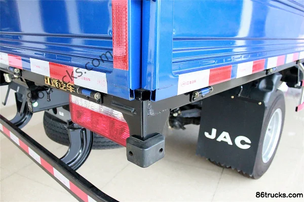 JAC Shuailing Q3 Édition Commerce Polyvalent 132 ch 4X2(6 roues) Camion léger à ridelles 3,3 m cabine demi-profonde Carrosserie (2) | 86Truc