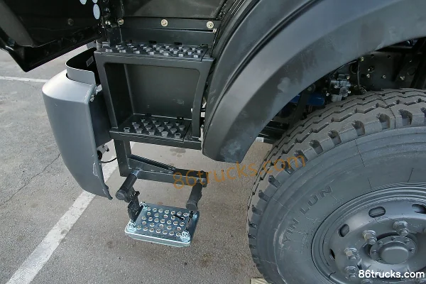 Beiben NG80B Heavy Truck 336hp 6X4(10 wheels) Tractor Truck Cab (2) | 86Trucks
