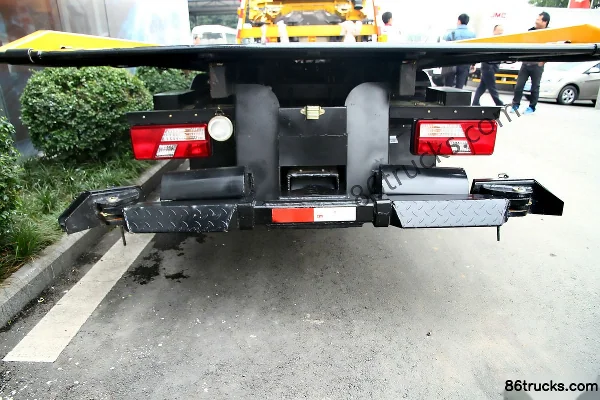 JMC Kairui 800 152hp 4X2(6 wheels) 3815 wheelbase tow truck Chassis (3) | 86Trucks