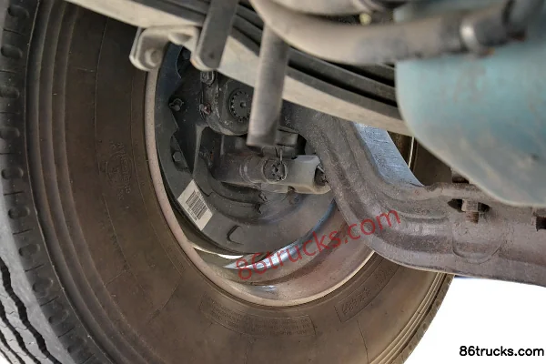 Sinotruk Haohan J7B poids lourd 280 ch 4X2(6 roues) tracteur routier Châssis (3) | 86Trucks