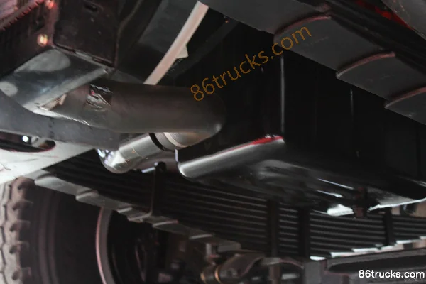 Hualing Hanma H6 heavy truck 345 hp 8X4(12 wheels) 7.8m dump truck Chassis (2) | 86Trucks