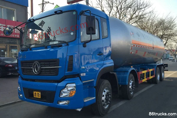 Dongfeng Commercial Vehicle Tianlong 292 hp 8X4(12 wheels) Liquefied Gas Transport Truck Exterior (2) | 86Trucks