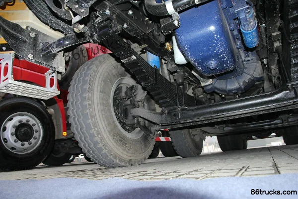 SHACMAN Delong New M3000 336hp 8X4(12 wheels) 7.4m Dump Truck Chassis (2) | 86Trucks