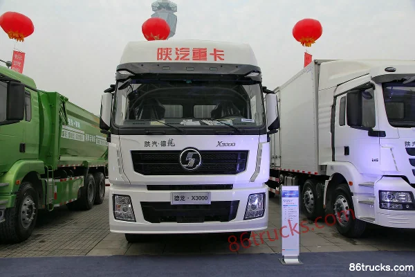 SHACMAN Delong X3000 245 hp 6X2(8 wheels) 9.5m Van Cargo Truck Exterior (2) | 86Trucks
