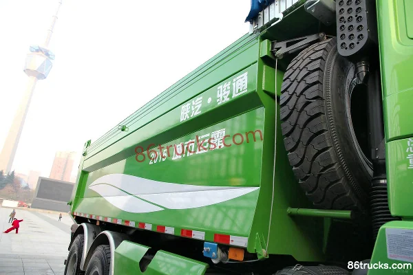 SHACMAN Cummins Delong F3000 Enhanced 385hp 6X4(10 wheels) Dump Truck Chassis (1) | 86Trucks