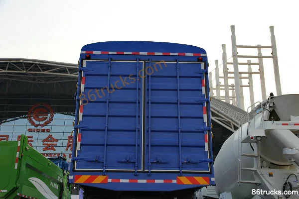 SHACMAN Cummins Delong X3000 345 hp 8X4(12 wheels) 9.5m Stake Cargo Truck Chassis (2) | 86Trucks