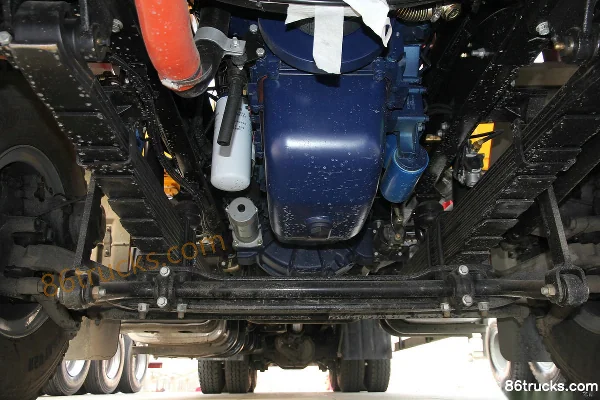 SHACMAN Delong F3000 290 hp 6X4(10 wheels) Truck-mounted Crane Chassis (1) | 86Trucks