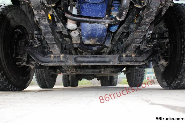 SAIC Hongyan New King Kong camion benne 300 ch 8X4(12 roues) 7,6 m Châssis (2) | 86Trucks