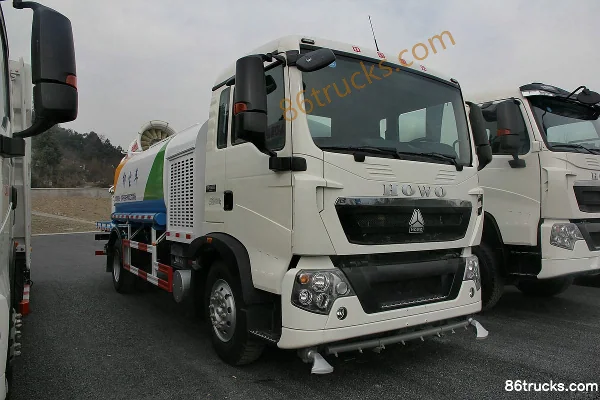Sinotruk HOWO T5G 180 ch 4X2(6 roues) camion anti-poussière (marque Lvye) Extérieur (2) | 86Trucks