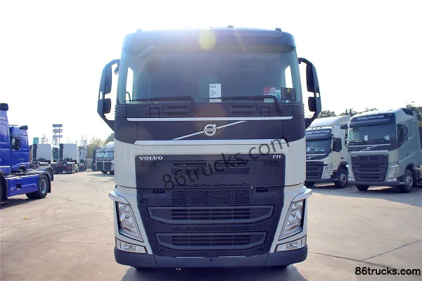 Volvo New FH Heavy Truck 460hp 6X2R Flat Roof Tractor Truck Exterior (2) | 86Trucks