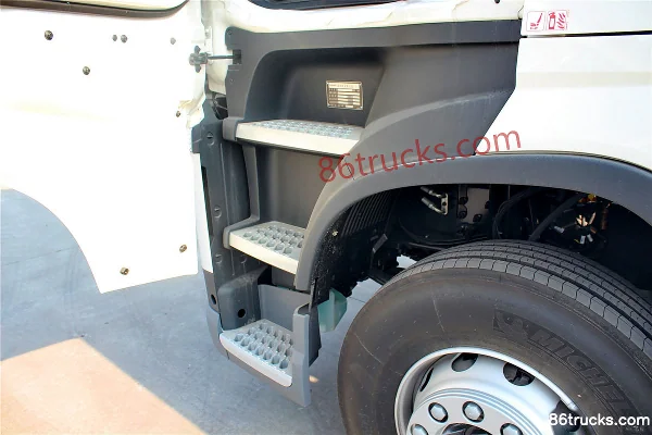 Volvo New FH Heavy Truck 460hp 6X2R Flat Roof Tractor Truck Cab (2) | 86Trucks