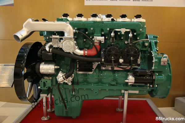 Xichai CA6SN1-37E5N 370 hp 12.5L China V Natural Gas Engine Exterior (2) | 86Trucks
