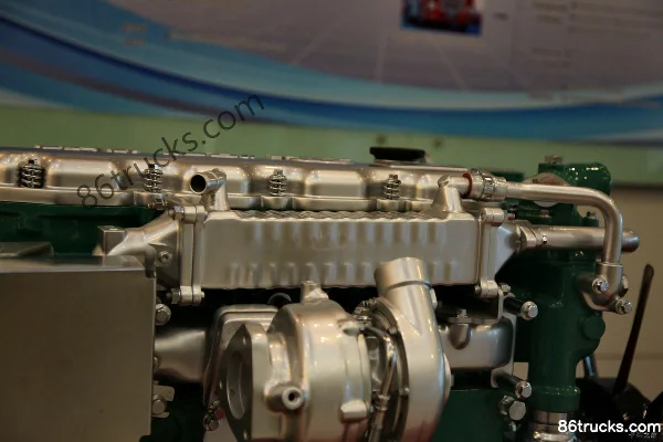 Xichai CA4DLDZ-18E4R 180hp 4.4L China IV Diesel Engine Exterior (2) | 86Trucks