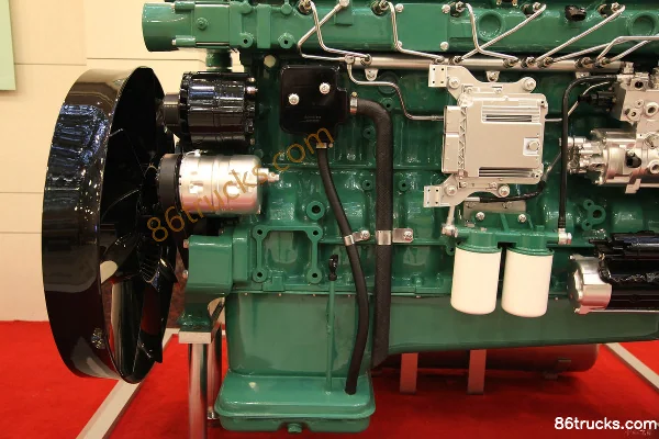 Xichai CA6DM2-39E5 390 hp 11L China V Diesel Engine Exterior (3) | 86Trucks