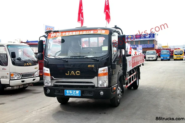 JAC Shuailing H330 130 hp 4X2(6 wheels) 4.18m single-row flatbed light truck Exterior (3) | 86Trucks