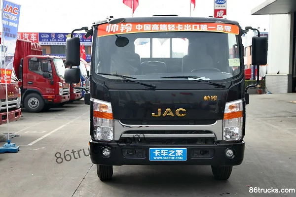 JAC Shuailing H330 130 hp 4X2(6 wheels) 4.18m single-row flatbed light truck Exterior (2) | 86Trucks