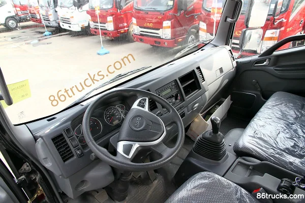 JAC Shuailing H330 130 hp 4X2(6 wheels) 4.18m single-row flatbed light truck Cab (3) | 86Trucks