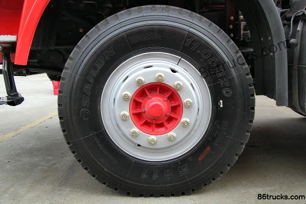 FAW Liute Jindalu Heavy Truck Heavy-Duty 350 hp 8X4(12 wheels) 8.2m Dump Truck (Front Lift) Chassis (3) | 86Trucks