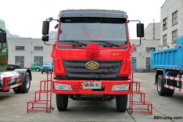 FAW Liute Yuncaiwang (L5K) Medium Truck 180 hp 4X2(6 wheels) 4.75m Dump Truck (Hongqiao King) (Front Lift) (Yuncaiwang Body) Exterior (2)
