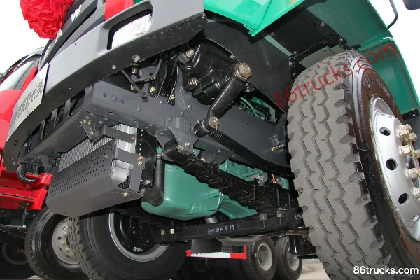 FAW Liute Shenli (L4R) camion lourd 220 ch 4X2(6 roues) tracteur routier (CA4140K2E4R7A95) Châssis (2) | 86Trucks