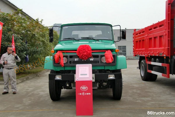 FAW Liute Economy Long-nose Medium Truck 170 hp 4X2(6 wheels) LNG Tractor Truck Exterior (2) | 86Trucks