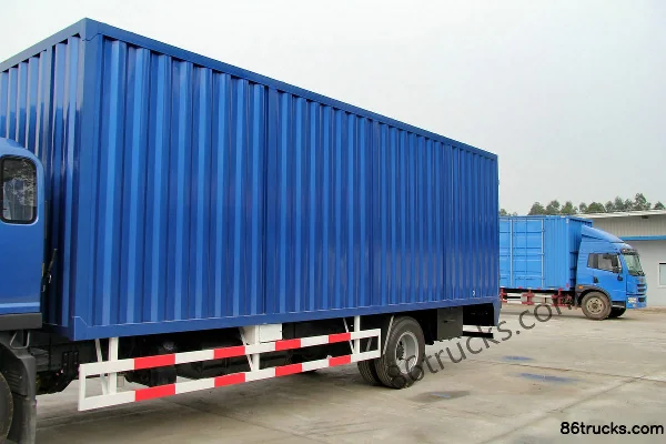 JAC Weisida W570 camion porteur version charge nominale 160 ch 4X2(6 roues) camion frigorifique à cabine avancée 7,6 m Carrosserie (1) | 86T