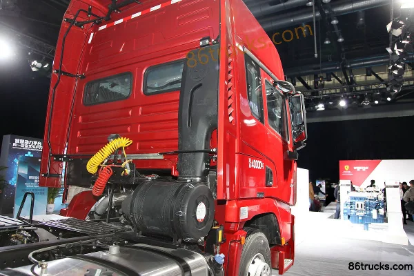SHACMAN Delong X3000 550 ch 6X4(10 roues) tracteur routier Châssis (2) | 86Trucks