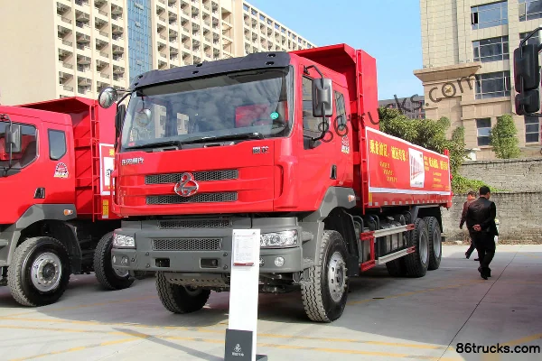 Dongfeng Liuqi Chenglong M5 350 hp 6X4(10 wheels) 6.8m Dump Truck Exterior (3) | 86Trucks