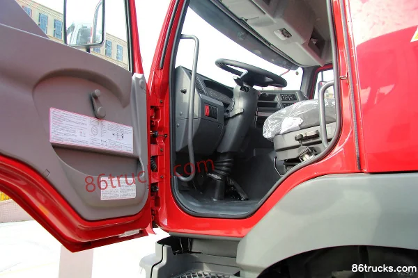 Dongfeng Liuqi Chenglong M5 350 hp 6X4(10 wheels) 6.8m Dump Truck Cab (3) | 86Trucks